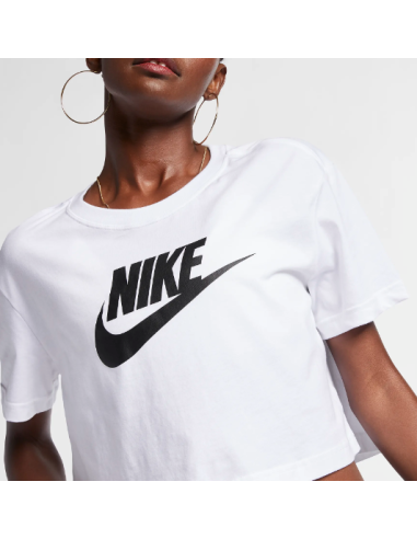 Camiseta Nike Mujer Sportswear Essential Blanca