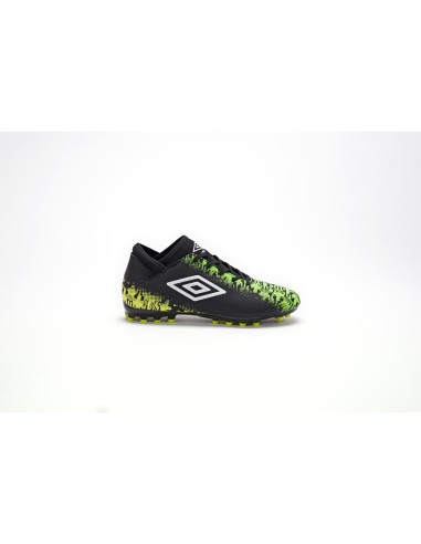 bota de futbol umbro niño formation II AG