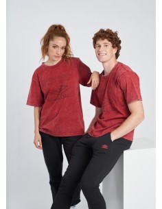 Camiseta Umbro Mujer Large Logo Roja 2