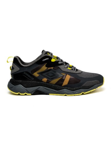 Zapatilla Umbro Neptune Outdooor 2.2 Peweter Negra