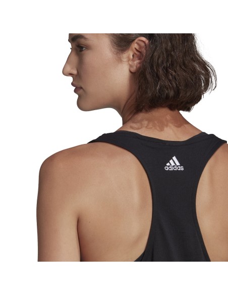 Camiseta Adidas Essentials Negra