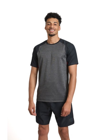 Camiseta Umbro Pro Training Poly Tee Black / Red Dahlia