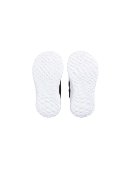 Zapatilla Revolution 6 Nike Junior Negra