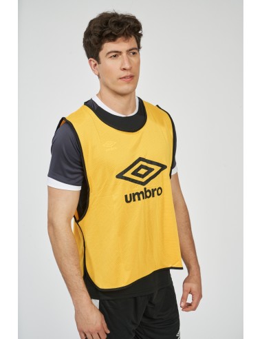 Peto Umbro Hunter Amarillo Adulto
