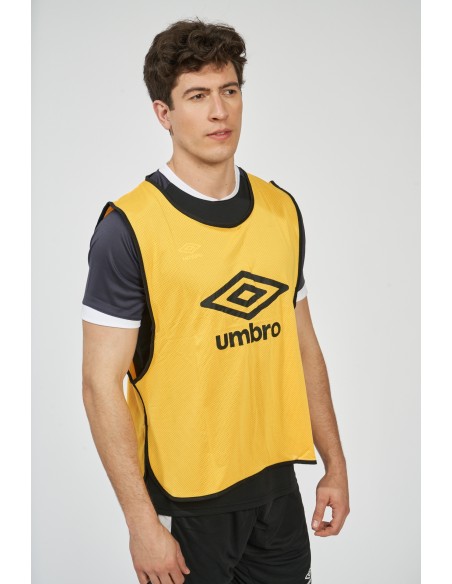 Peto Umbro Hunter Amarillo Adulto