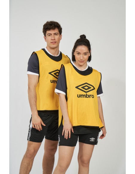 Peto Umbro Hunter Amarillo Adulto