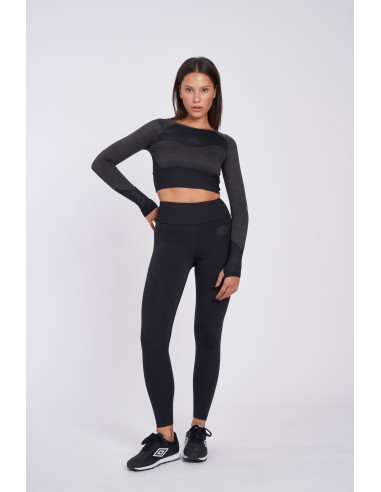 Camiseta Pro Training Cropped Umbro Mujer Negro