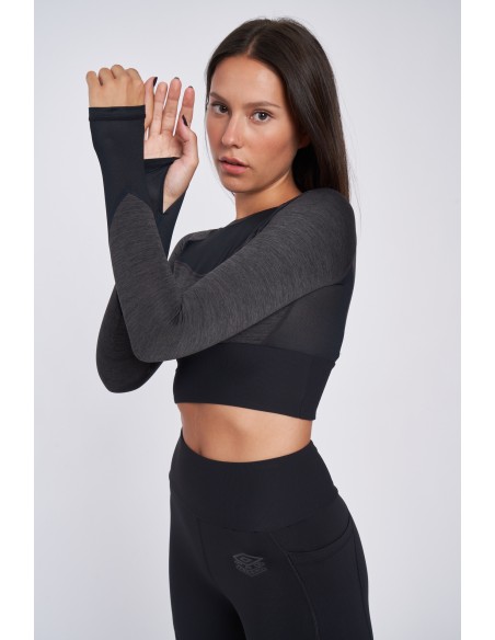 Camiseta Pro Training Cropped Umbro Mujer Negro