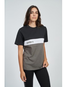 Camiseta Umbro Mujer FW Sportwear T-shirt Negra 2
