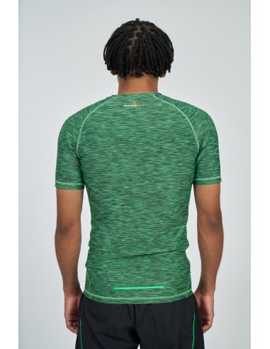 Camiseta Térmica Umbro Pro Training Elite Baselayer Black / Andean Toucan