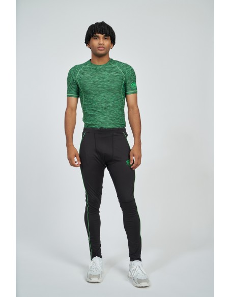 Camiseta Térmica Umbro Pro Training Elite Baselayer Black / Andean Toucan