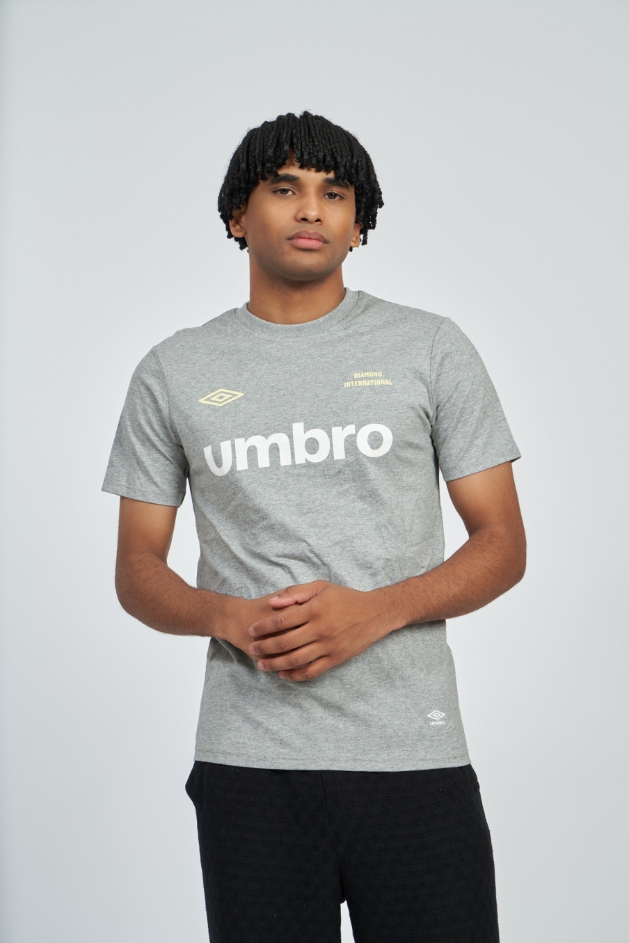 Camiseta Umbro Hombre Gurla Gris