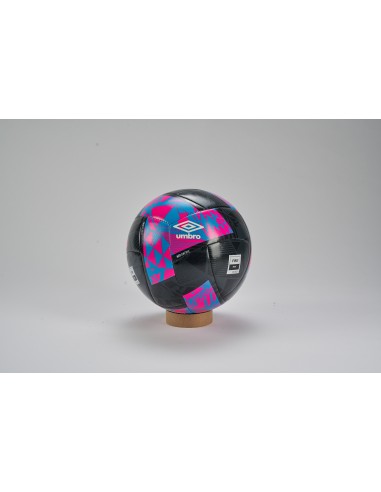 Balón de Fútbol Umbro Neo Swerve Carbon / Pink Glo / Atomic Blue