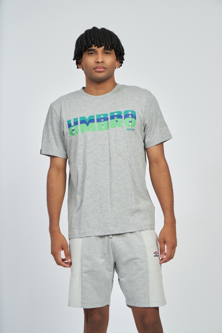 camiseta umbro hombre layered logo gris