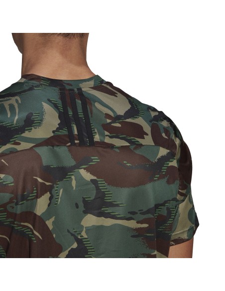 Camiseta Adidas Essentials Camo